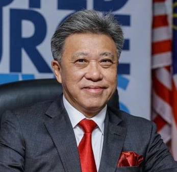 Datuk Seri Wong Chun Wai CMgr CCMI